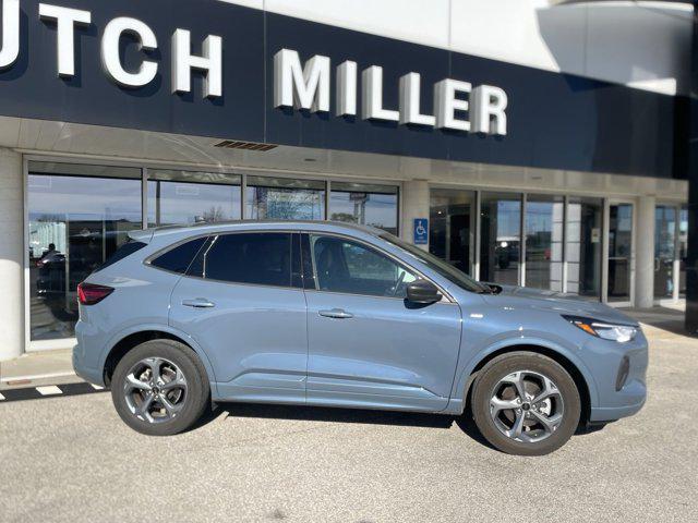 used 2023 Ford Escape car, priced at $25,554