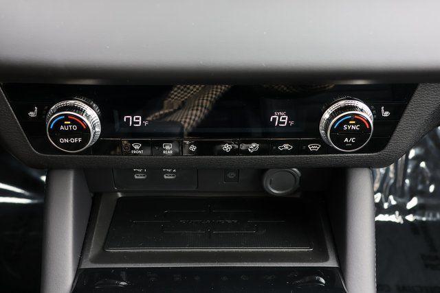 new 2025 Mitsubishi Outlander car, priced at $36,096