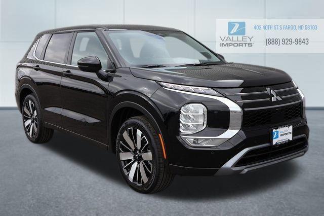 new 2025 Mitsubishi Outlander car, priced at $36,096