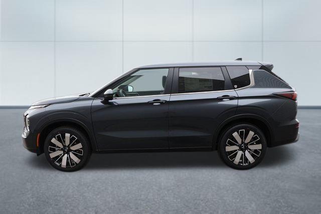 new 2025 Mitsubishi Outlander car, priced at $35,929
