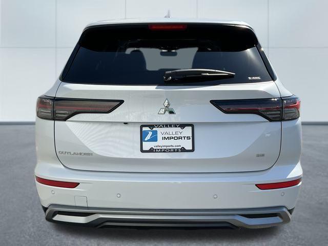 new 2025 Mitsubishi Outlander car, priced at $38,002