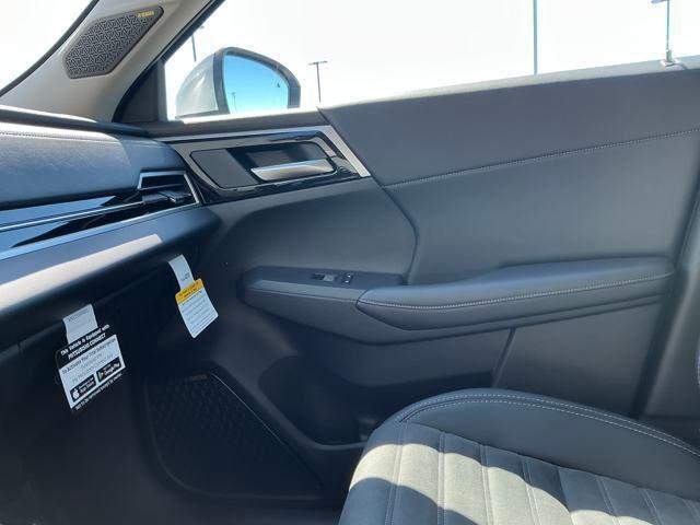 new 2025 Mitsubishi Outlander car, priced at $38,002
