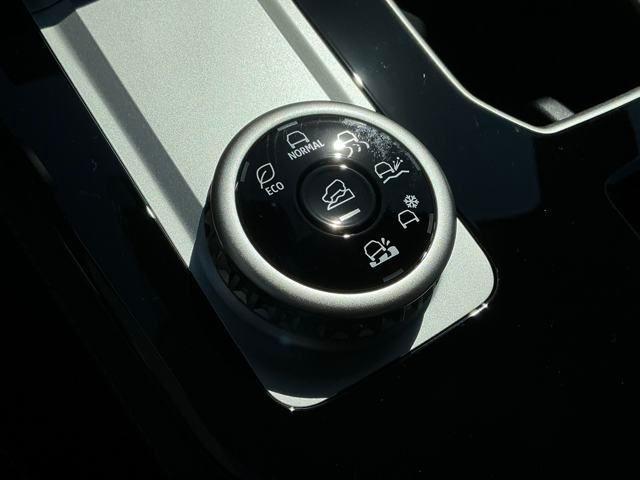 new 2025 Mitsubishi Outlander car, priced at $38,002