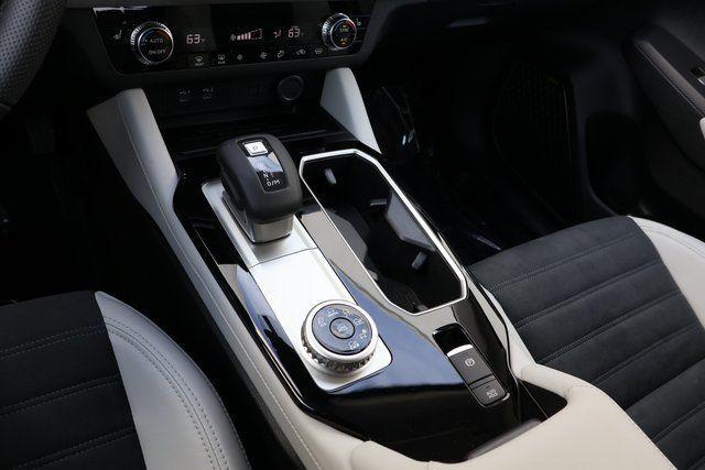 new 2025 Mitsubishi Outlander car, priced at $34,709