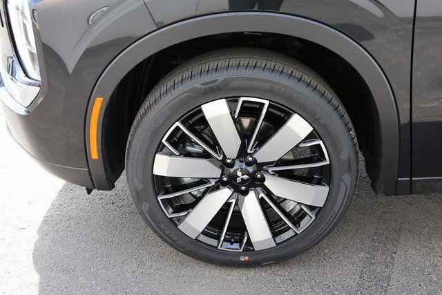 new 2025 Mitsubishi Outlander car, priced at $34,709