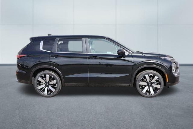 new 2025 Mitsubishi Outlander car, priced at $34,709