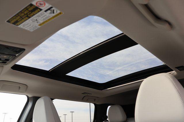 new 2025 Mitsubishi Outlander car, priced at $34,709