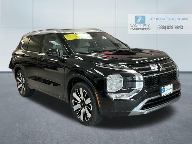 new 2025 Mitsubishi Outlander car, priced at $42,877