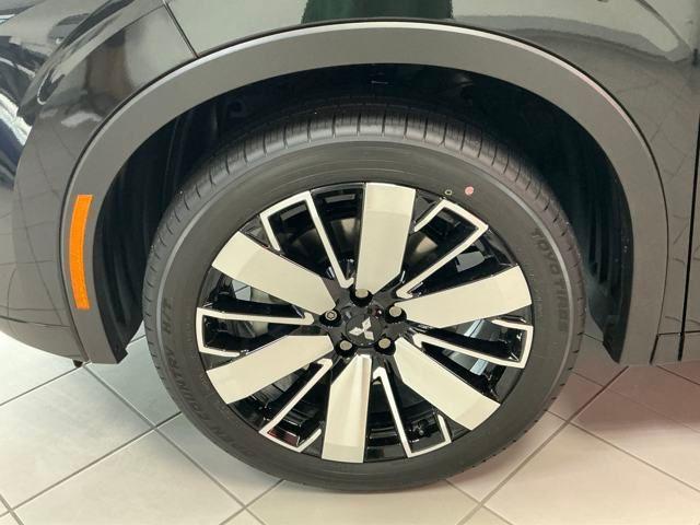 new 2025 Mitsubishi Outlander car, priced at $42,877