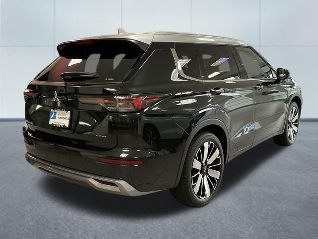 new 2025 Mitsubishi Outlander car, priced at $42,877