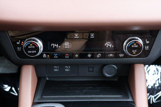new 2025 Mitsubishi Outlander car, priced at $42,224