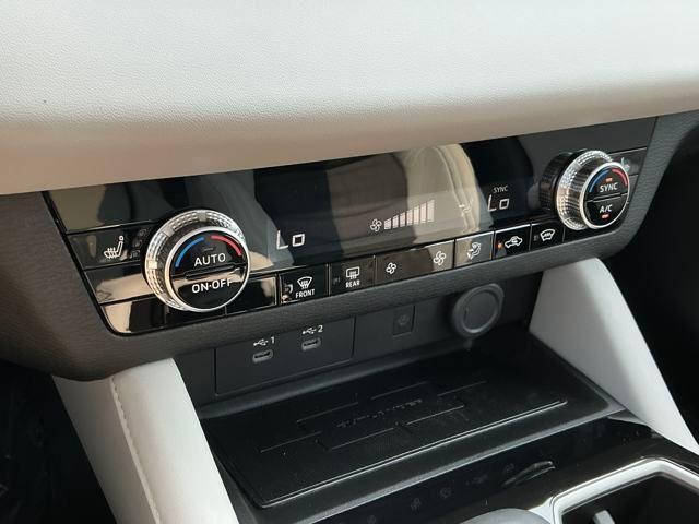 new 2025 Mitsubishi Outlander car, priced at $37,796
