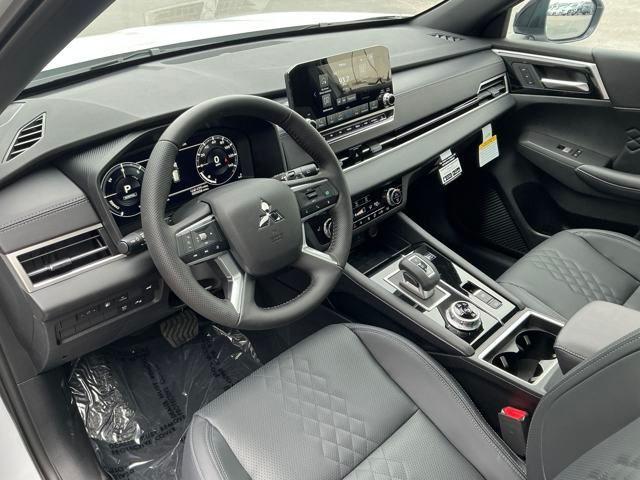 new 2025 Mitsubishi Outlander PHEV car, priced at $47,164
