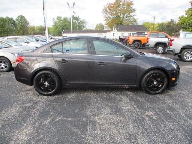 used 2014 Chevrolet Cruze car, priced at $9,300