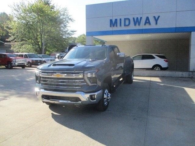 new 2025 Chevrolet Silverado 3500 car, priced at $82,460