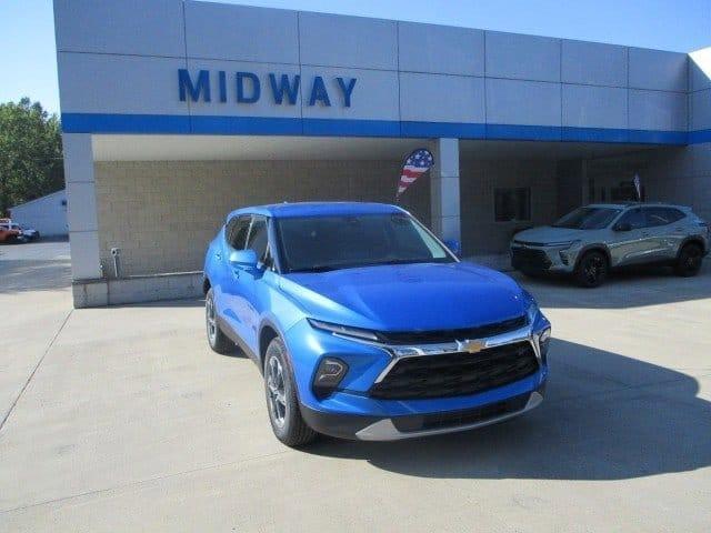 new 2025 Chevrolet Blazer car, priced at $39,495