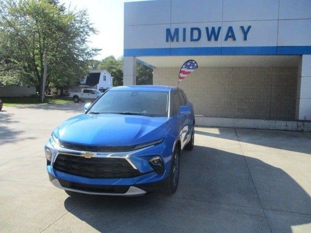 new 2025 Chevrolet Blazer car, priced at $39,495