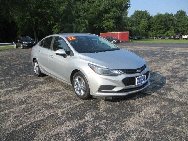 used 2016 Chevrolet Cruze car, priced at $9,800