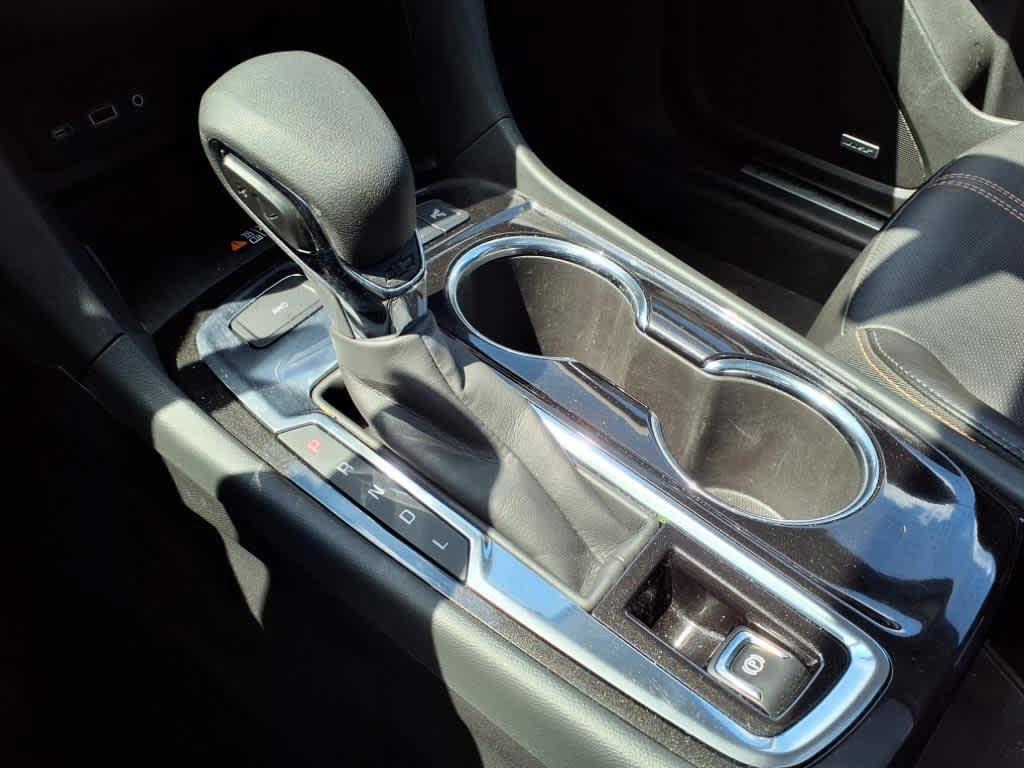 used 2022 Chevrolet Equinox car, priced at $23,495