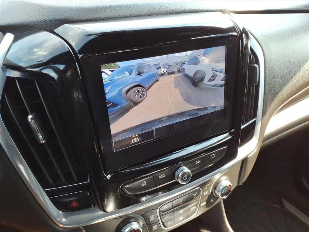 used 2023 Chevrolet Traverse car, priced at $32,995