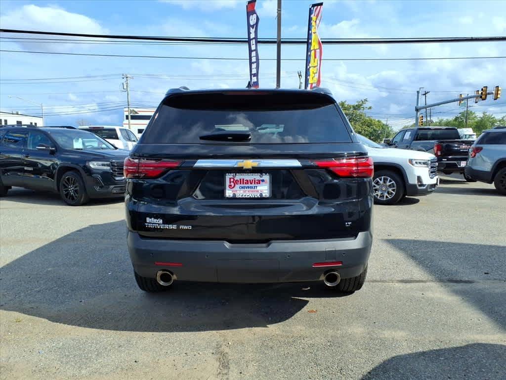 used 2023 Chevrolet Traverse car, priced at $32,995