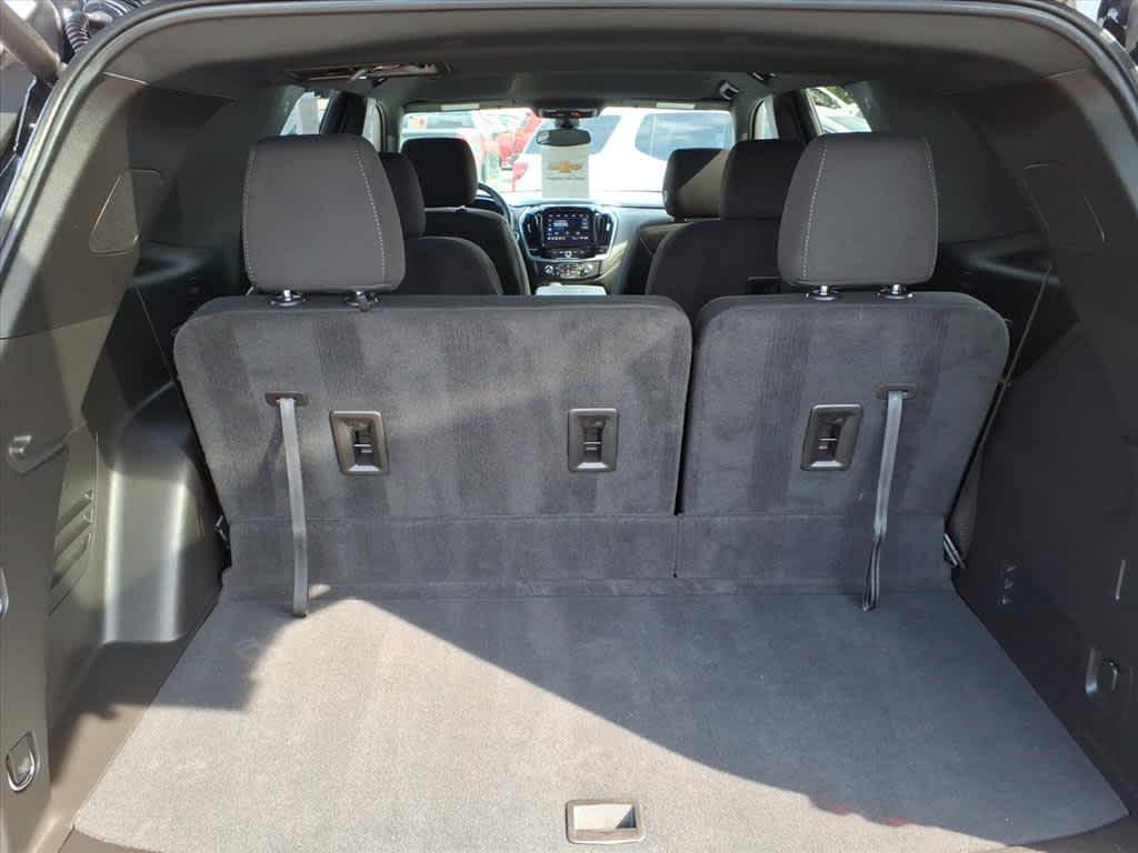 used 2023 Chevrolet Traverse car, priced at $32,995