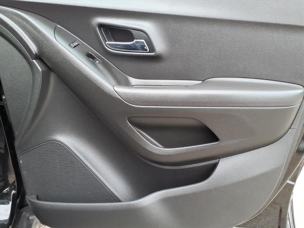 used 2020 Chevrolet Trax car, priced at $14,995