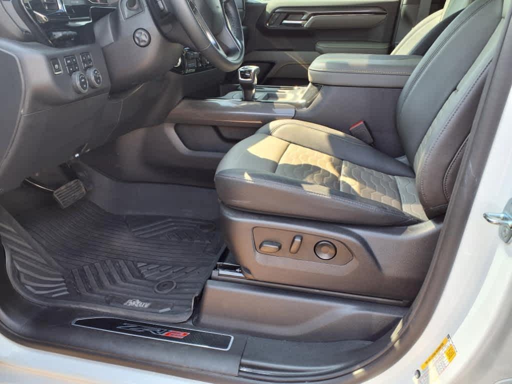 used 2023 Chevrolet Silverado 1500 car, priced at $61,995