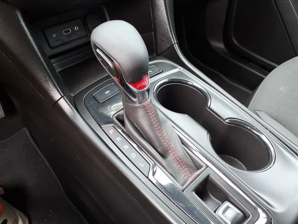 used 2022 Chevrolet Equinox car, priced at $22,995