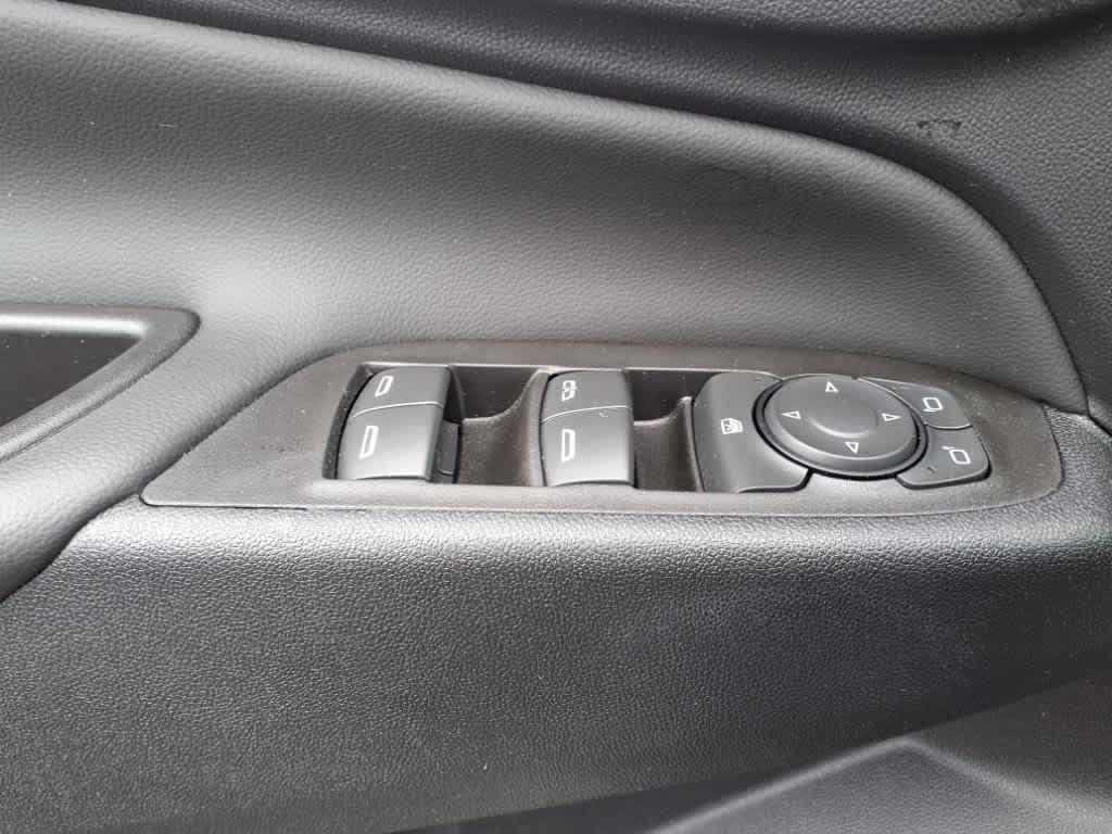 used 2022 Chevrolet Equinox car, priced at $21,795