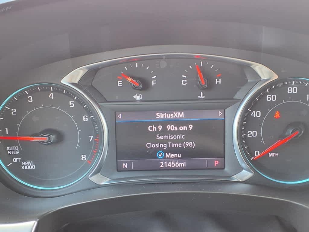 used 2023 Chevrolet Traverse car, priced at $32,895