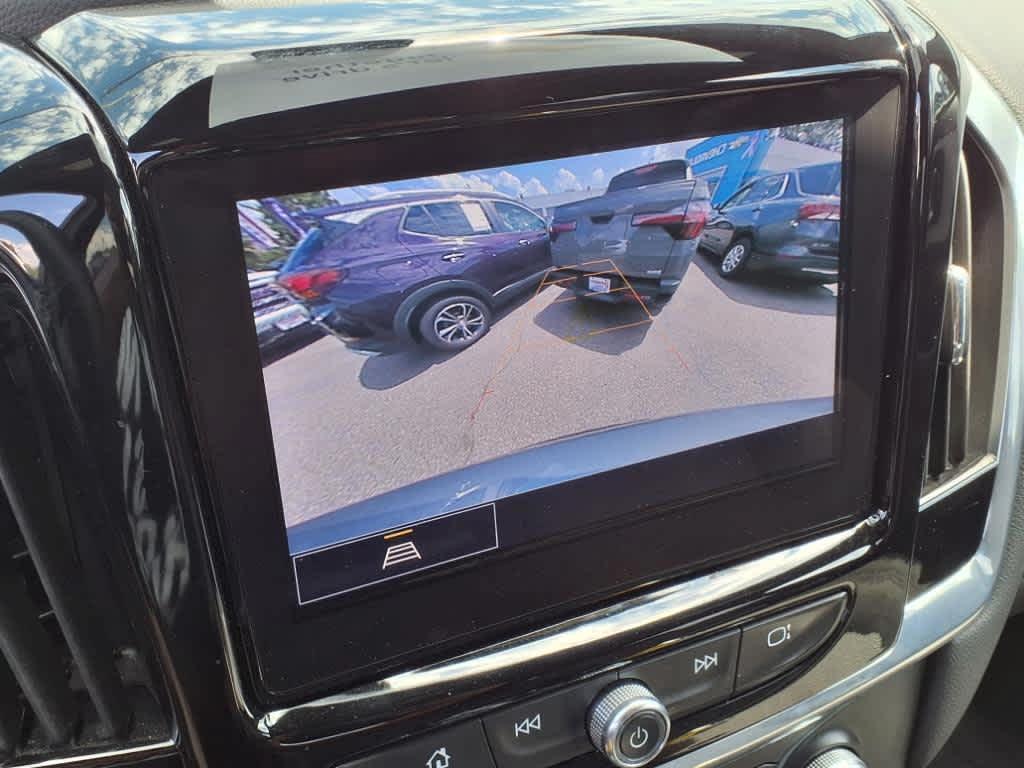 used 2023 Chevrolet Traverse car, priced at $32,895