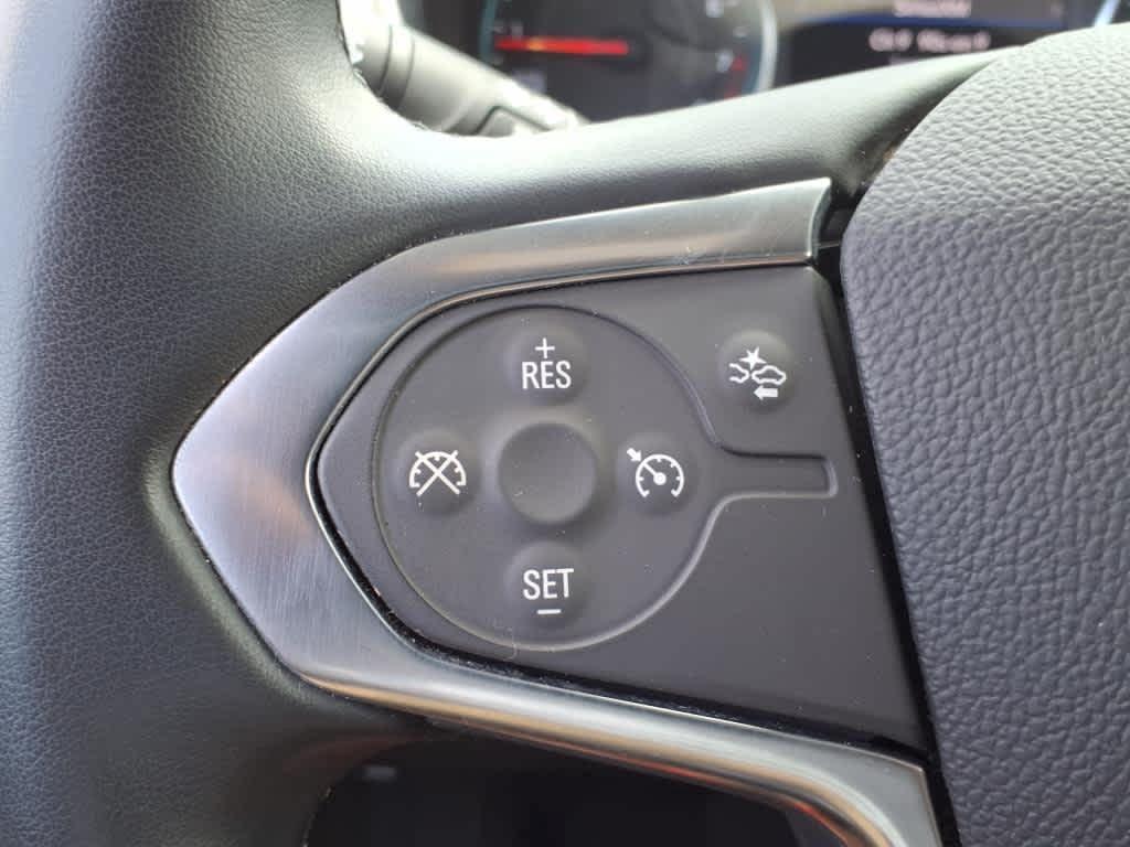 used 2023 Chevrolet Traverse car, priced at $32,895