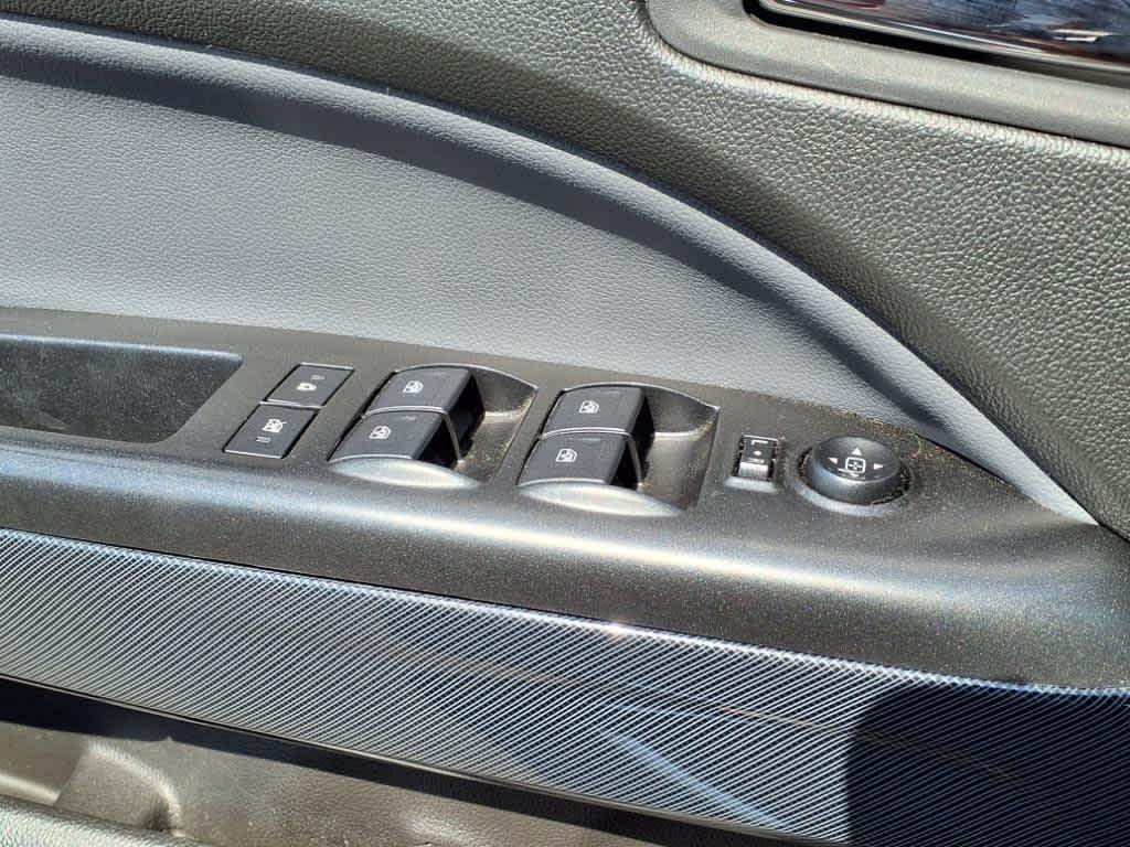 used 2021 Chevrolet Colorado car, priced at $30,995