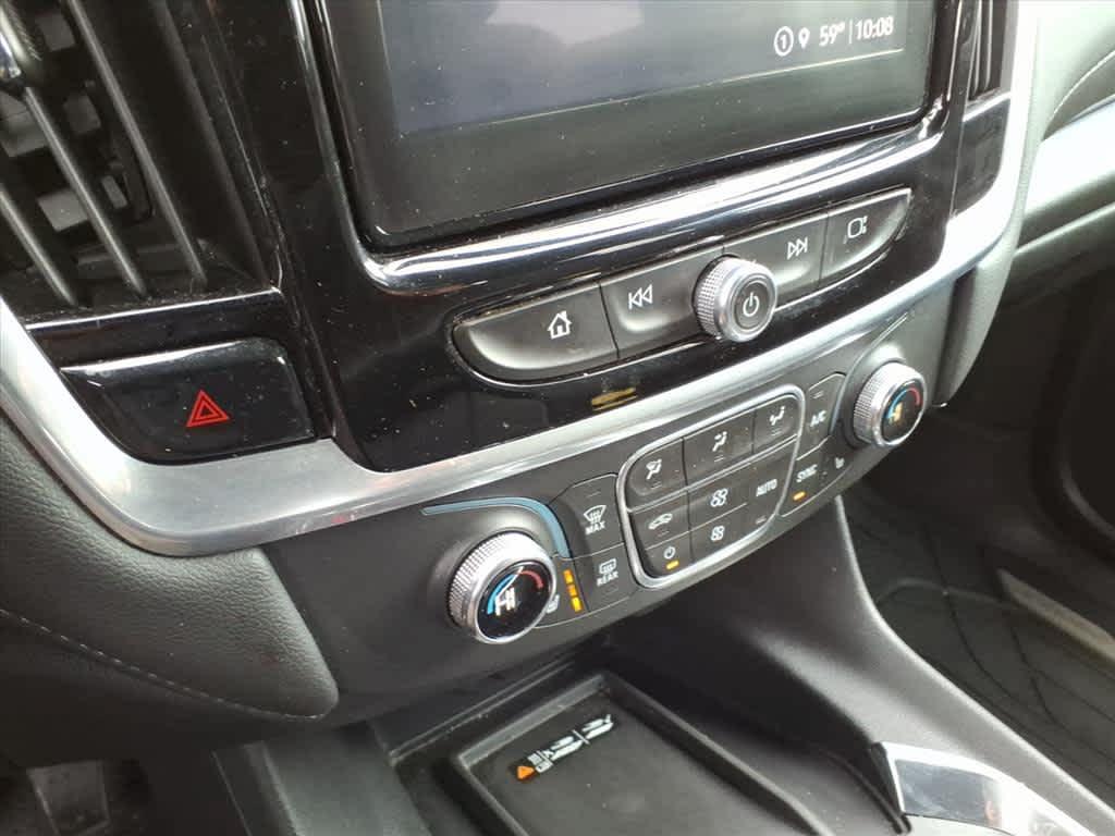 used 2022 Chevrolet Traverse car, priced at $24,895