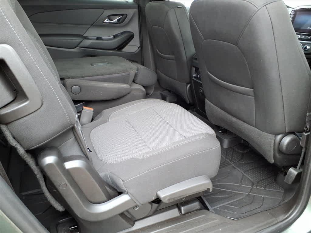 used 2022 Chevrolet Traverse car, priced at $24,895
