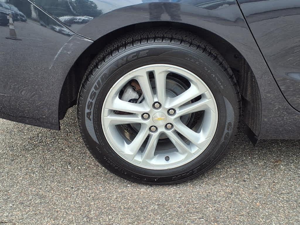 used 2016 Chevrolet Cruze car, priced at $9,995