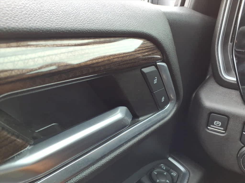 used 2022 Chevrolet Silverado 1500 car, priced at $34,995