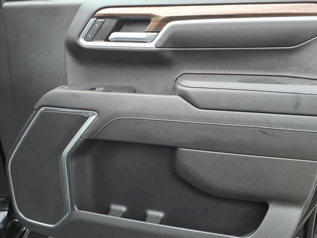 used 2022 Chevrolet Silverado 1500 car, priced at $34,995