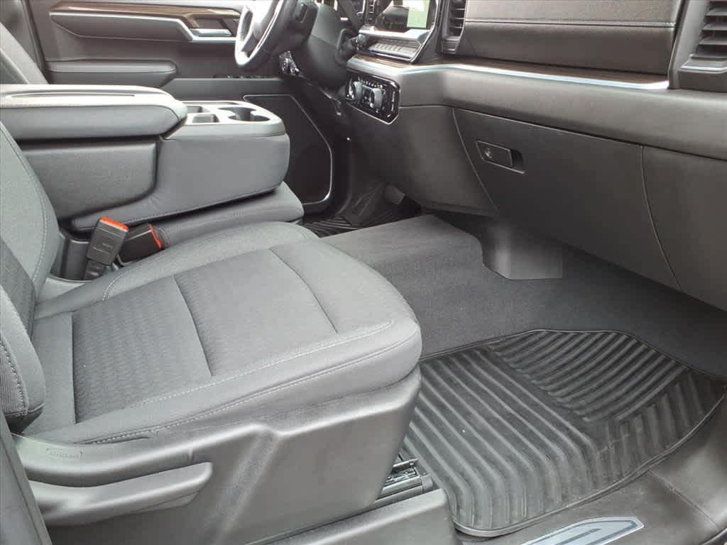 used 2022 Chevrolet Silverado 1500 car, priced at $34,995