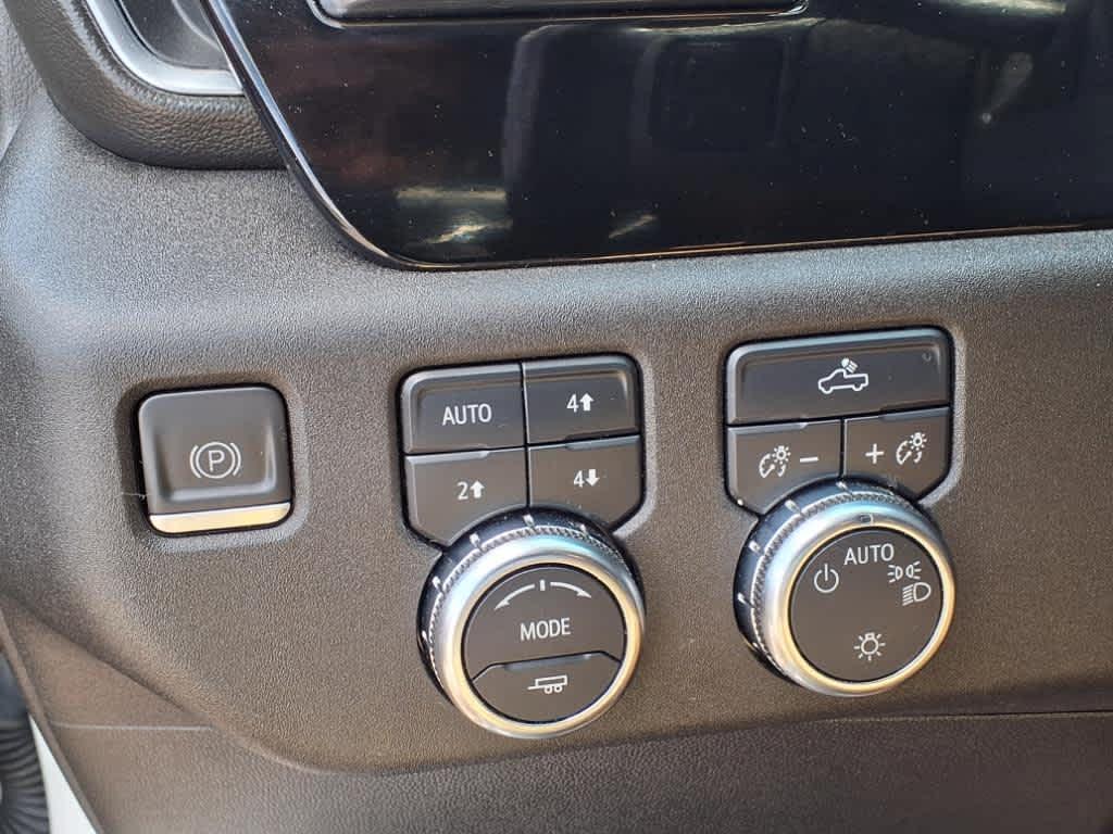used 2022 GMC Sierra 1500 car, priced at $38,995