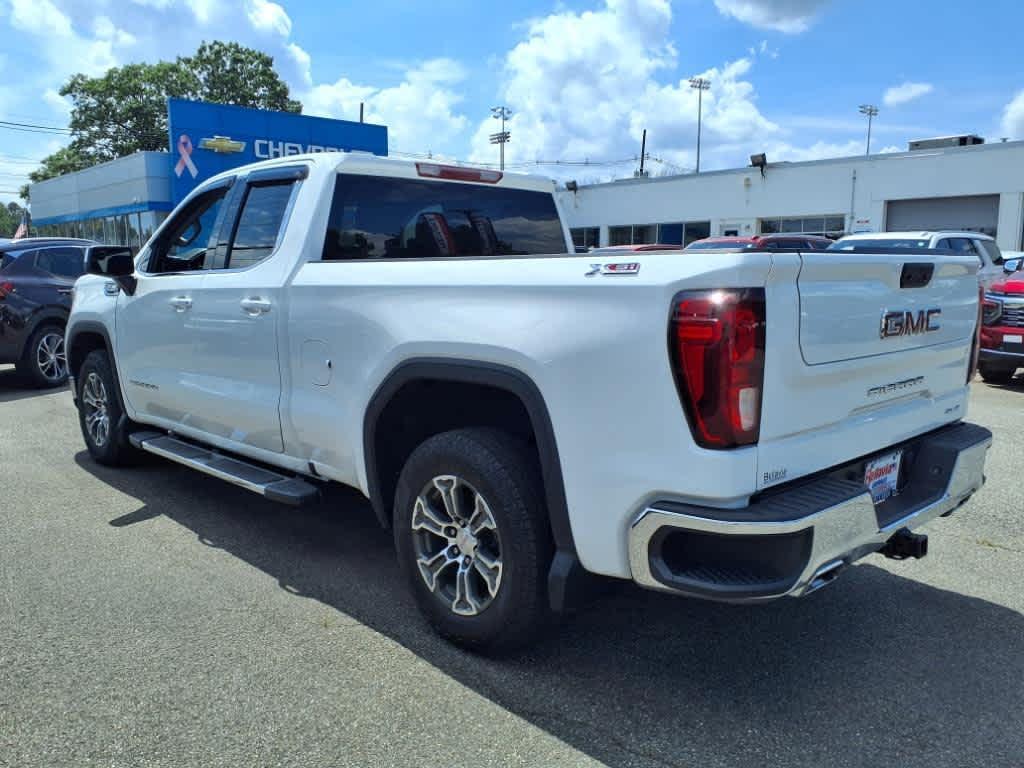 used 2022 GMC Sierra 1500 car, priced at $38,995