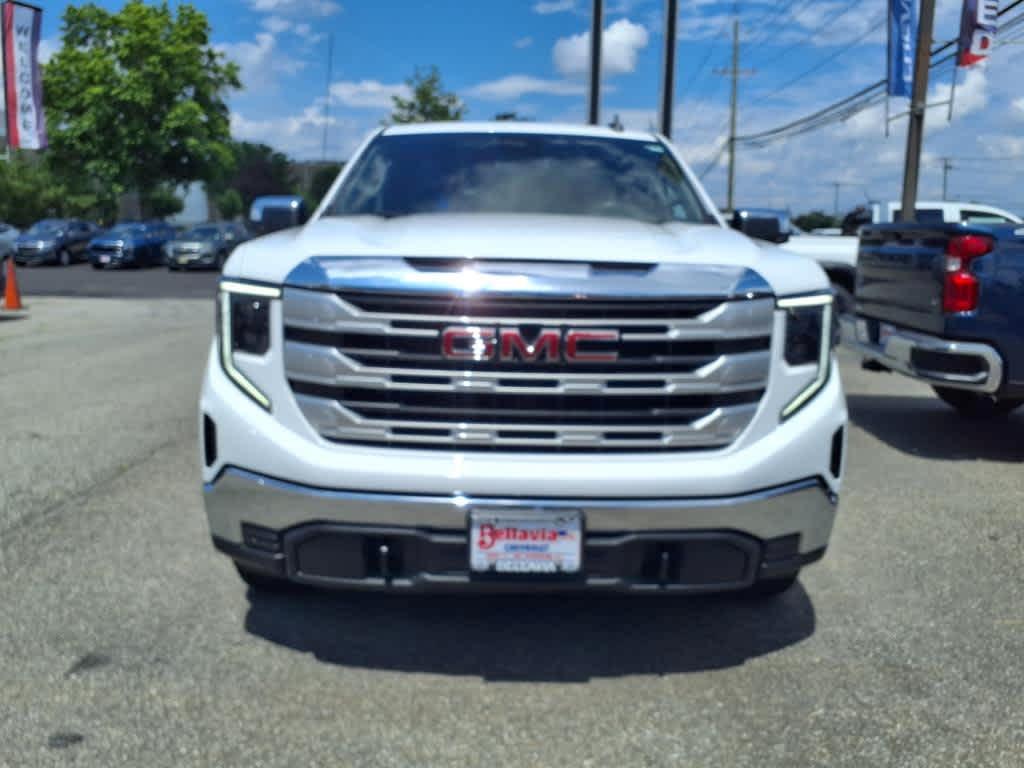 used 2022 GMC Sierra 1500 car, priced at $38,995