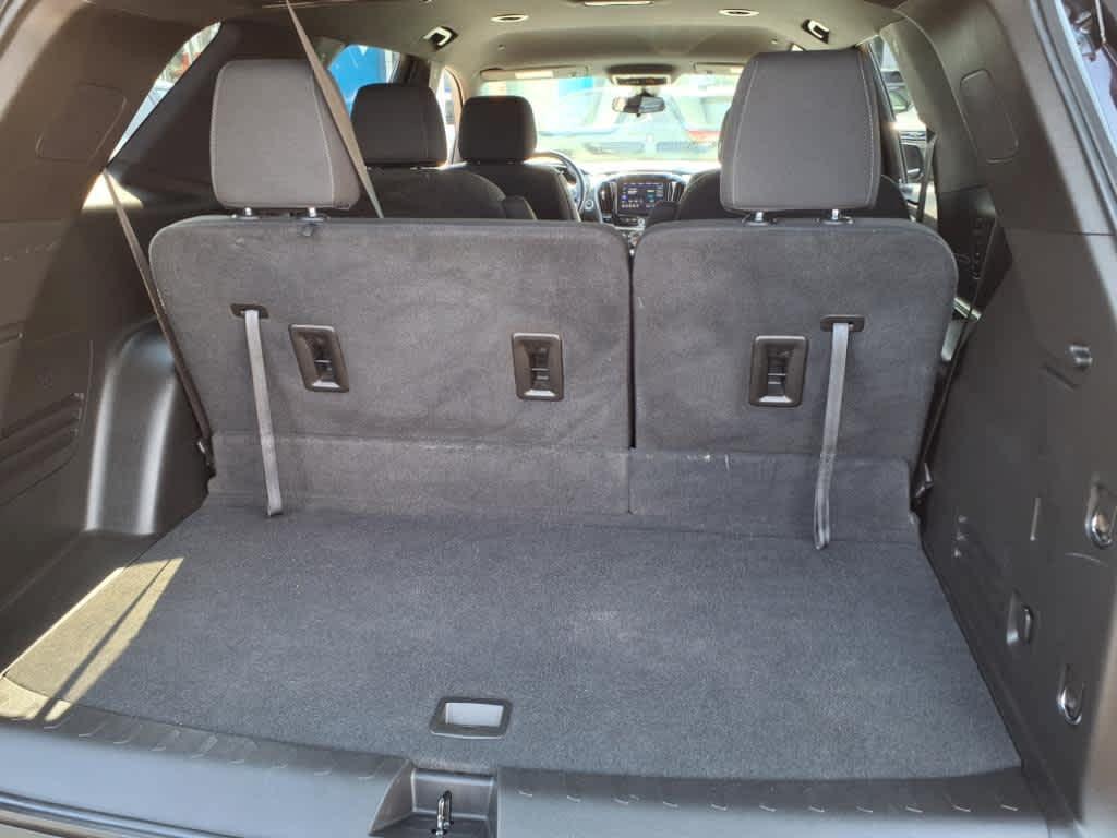 used 2022 Chevrolet Traverse car, priced at $28,995