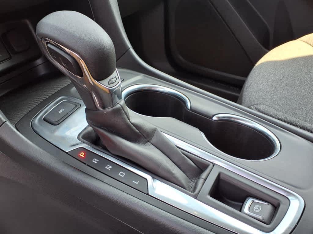 used 2022 Chevrolet Equinox car, priced at $20,995