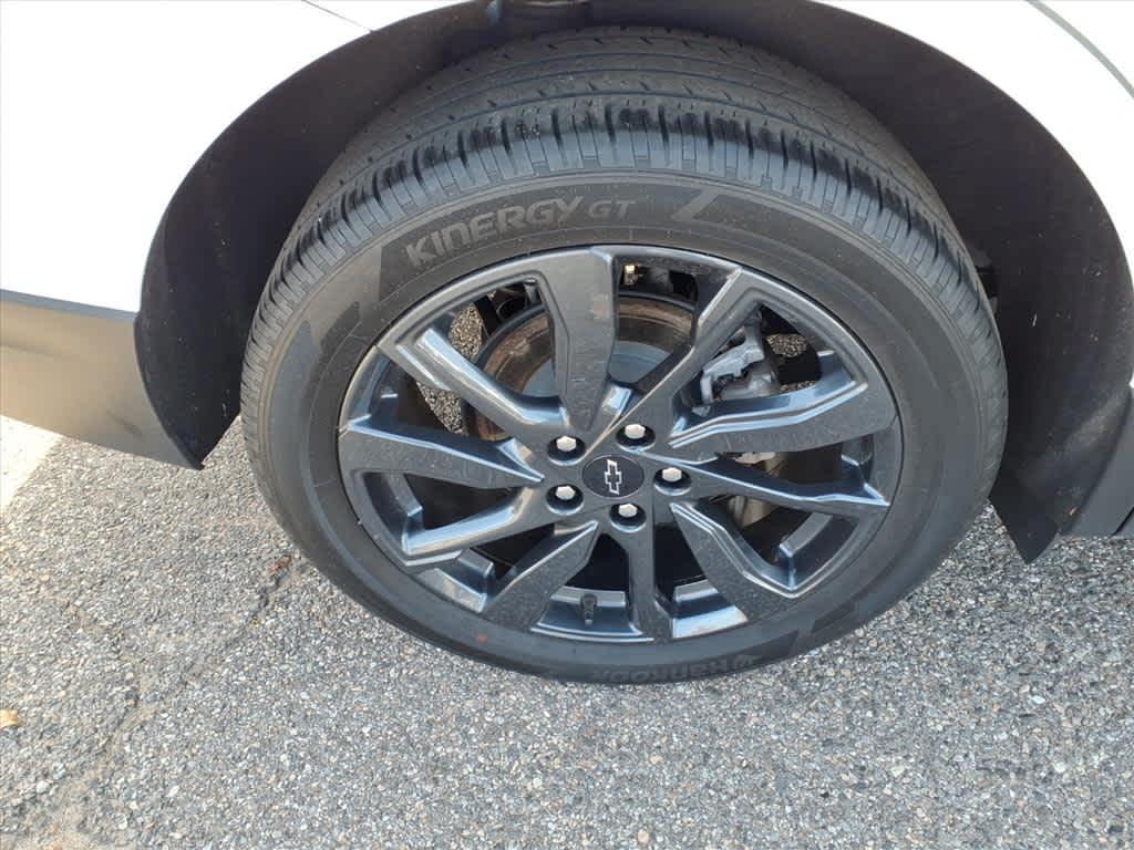 used 2022 Chevrolet Equinox car, priced at $20,995