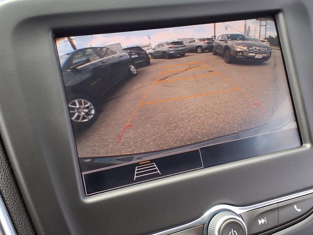 used 2022 Chevrolet Equinox car, priced at $21,995