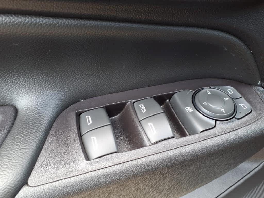 used 2022 Chevrolet Equinox car, priced at $21,995