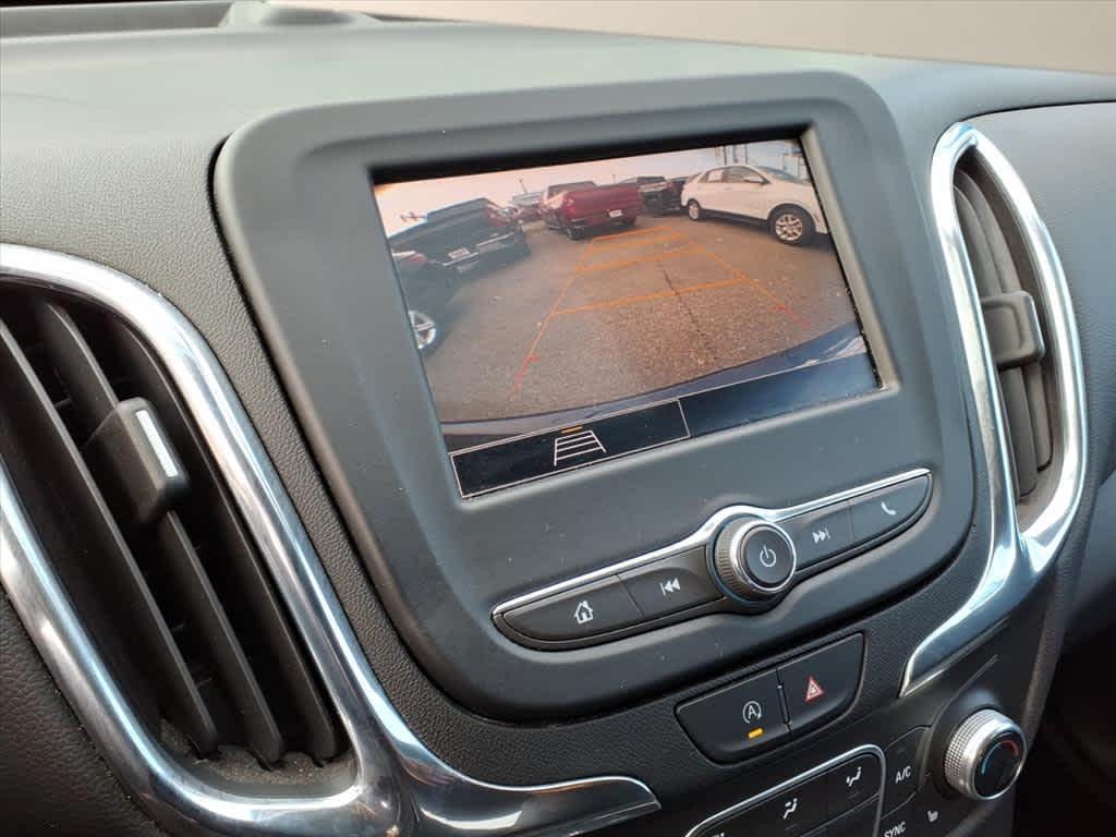 used 2022 Chevrolet Equinox car, priced at $20,295