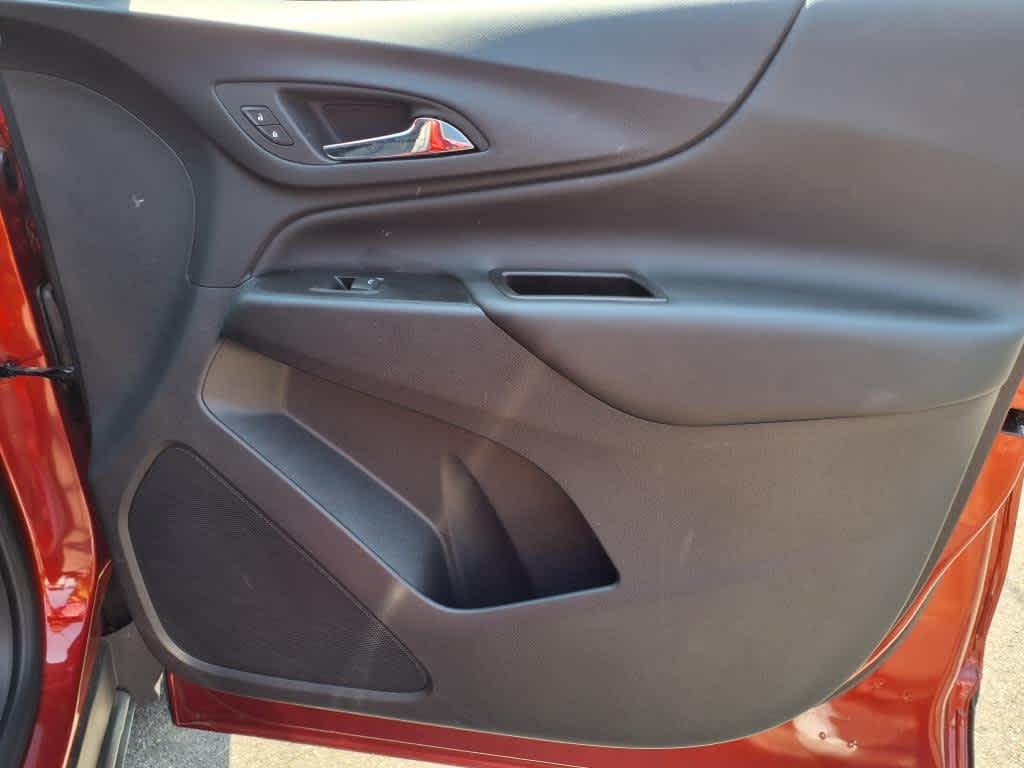 used 2022 Chevrolet Equinox car, priced at $21,995
